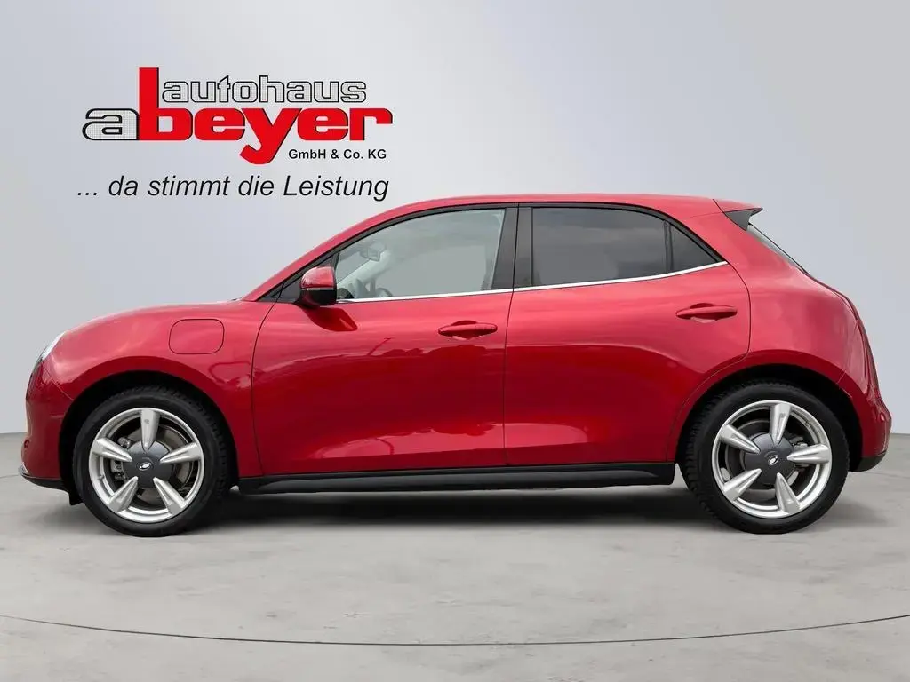 Main__Slider__Photo:GWM Ora 03 300 Pro 48 kWh NAVI ALLWETTER 10/2023-1