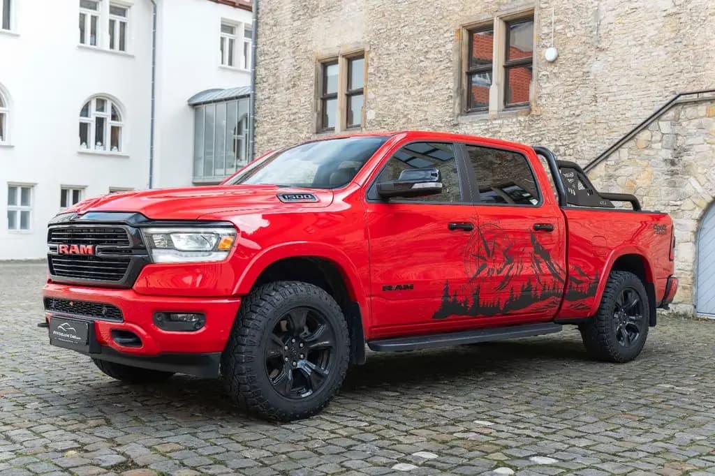 Main__Slider__Photo:Dodge RAM 3.0L LARAMIE ECODIESEL M+S LEDER SZH/SZK KAM 05/2023-0