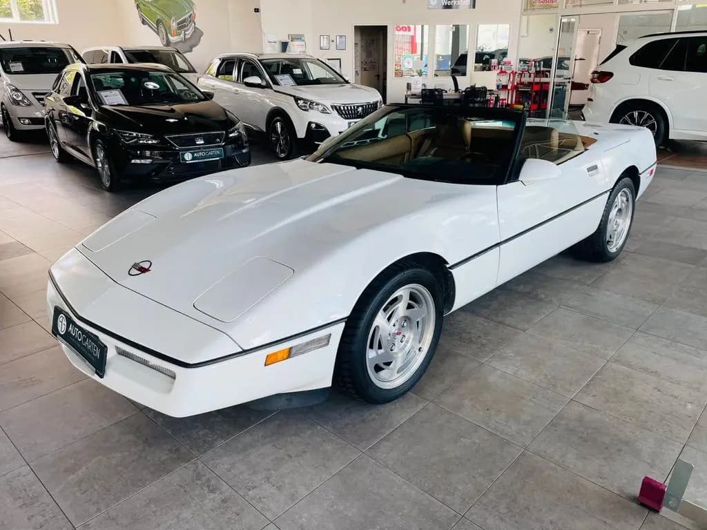Main__Slider__Photo:Corvette Chevrolet Corvette C4 Convertible *Original Lack 07/1990-0