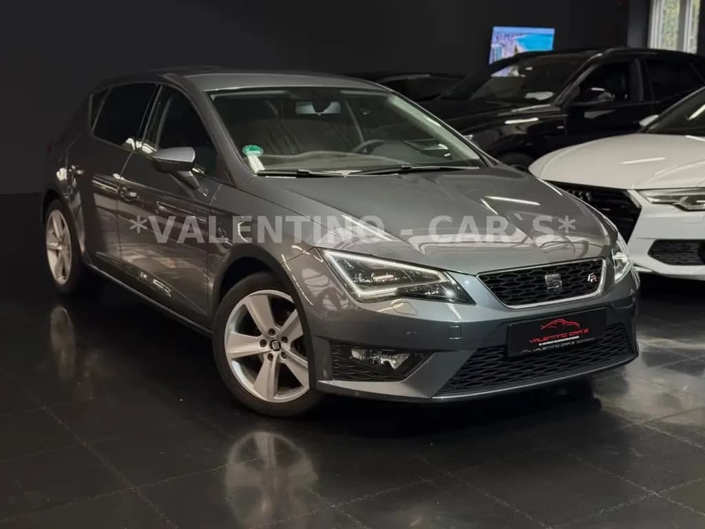 Main__Slider__Photo:Seat Leon FR Lim. LED/Navi/Shz/Temp/PDC/Bremsassist 08/2015-0