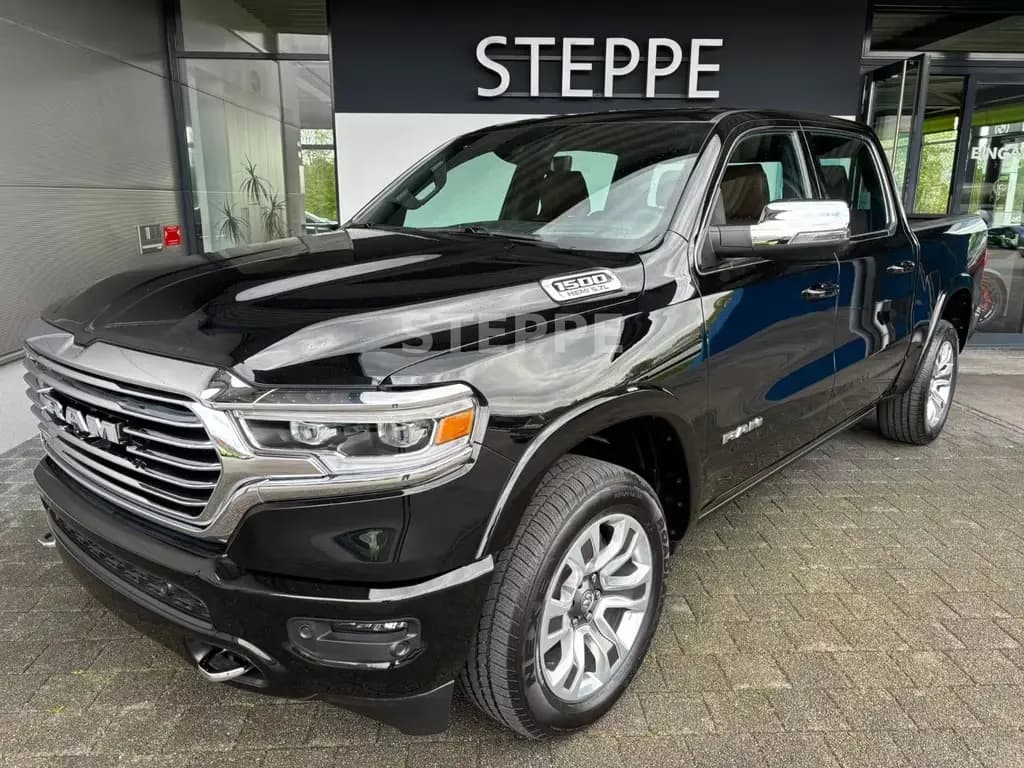 Main__Slider__Photo:Dodge RAM 1500 5,7 V8 HEMI LONGHORN Luftfederung AHK 08/2025-0
