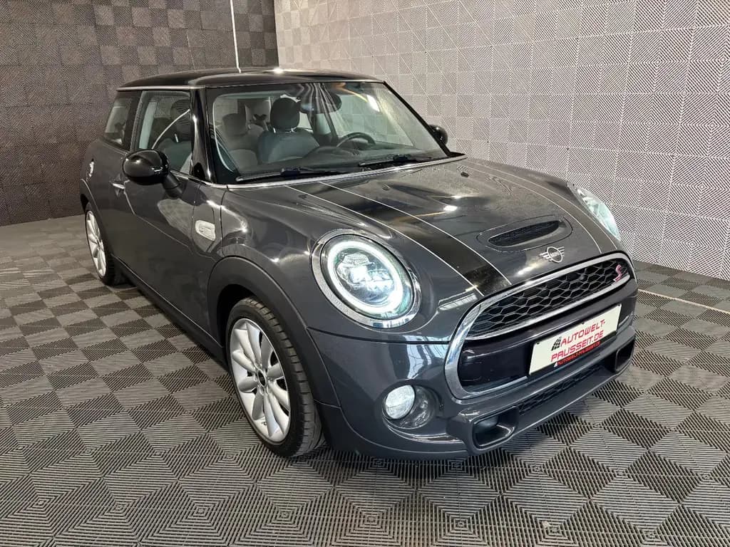 Main__Slider__Photo:MINI Cooper S *CHILI*LED-BUSINESS-SHZ-PDC-NAV-AMBIENTE 04/2018-0