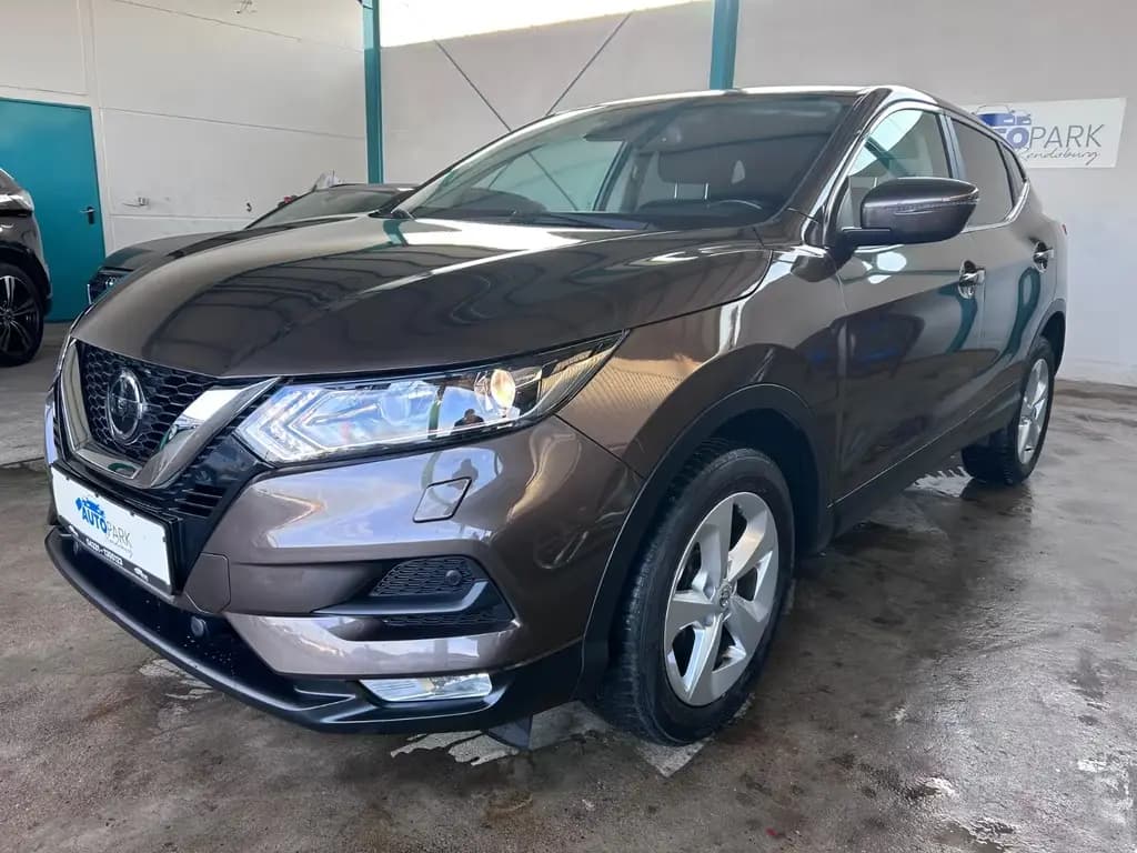 Main__Slider__Photo:Nissan Qashqai 1.3 Acenta*Navi*Kamera*Tempomat* 01/2019-0