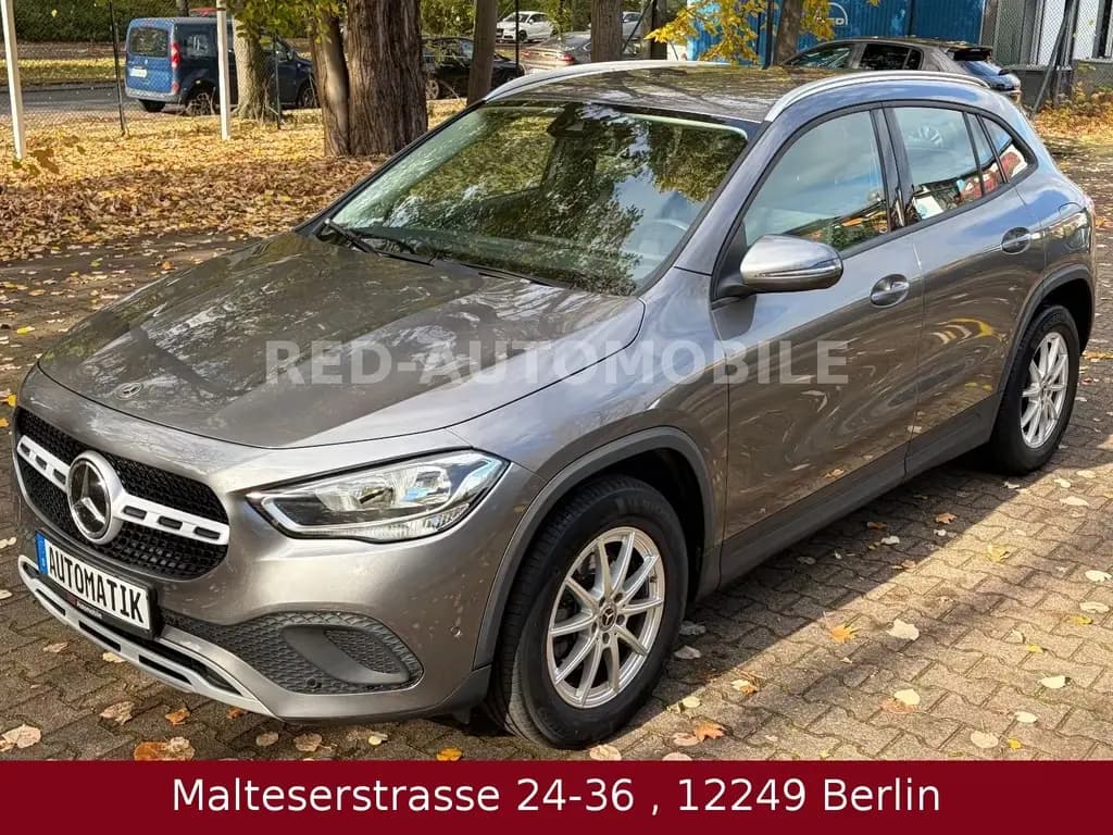 Main__Slider__Photo:Mercedes-Benz GLA-Class 200"Navi"erst 76 T.km"Tüv Neu" 05/2021-0