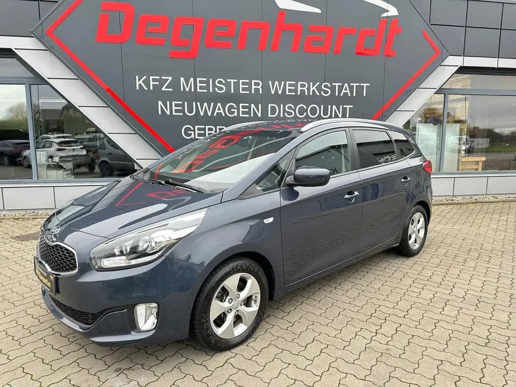 Main__Slider__Photo:Kia Carens Spirit 7-Sitze Lenkradhzg Kamera BT Temp 11/2015-0