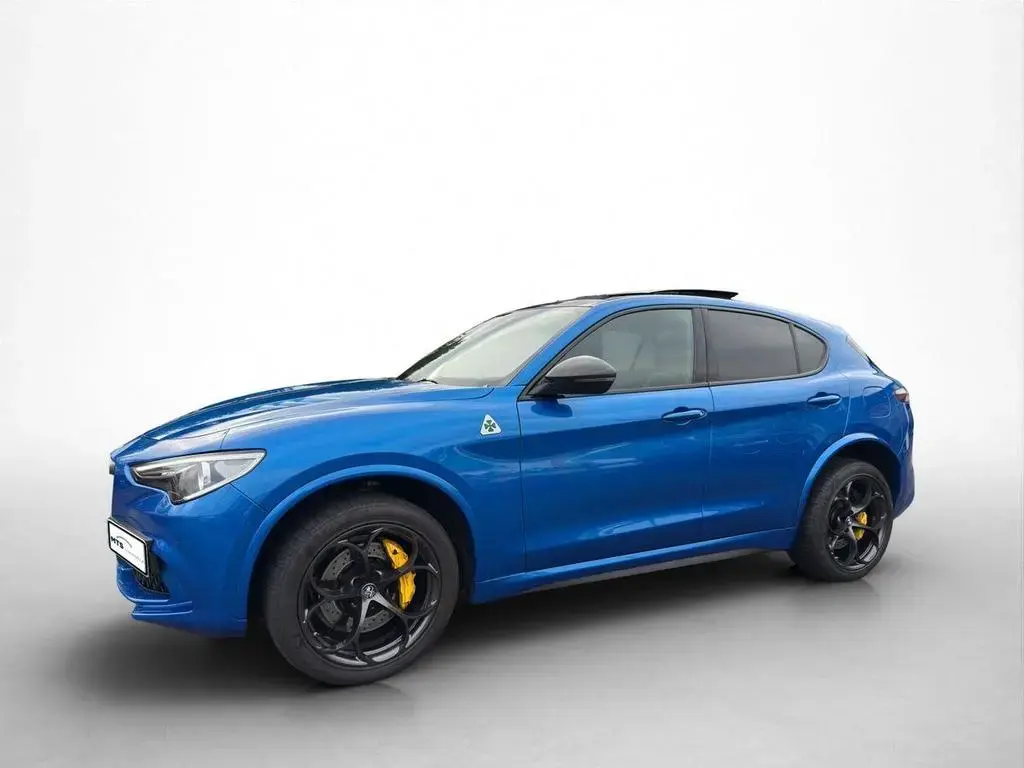 Main__Slider__Photo:Alfa Romeo Stelvio Quadrifoglio QUADRIFOGLIO 2.9 V6*Brembo* 06/2021-1