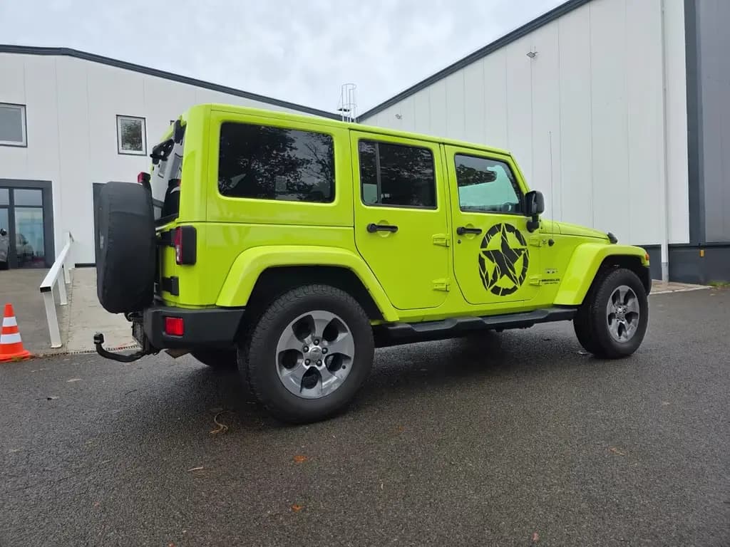 Main__Slider__Photo:Jeep Wrangler Unlimited Sahara 2.8 CRD AUTOM. 5-TÜRİG 01/2017-0