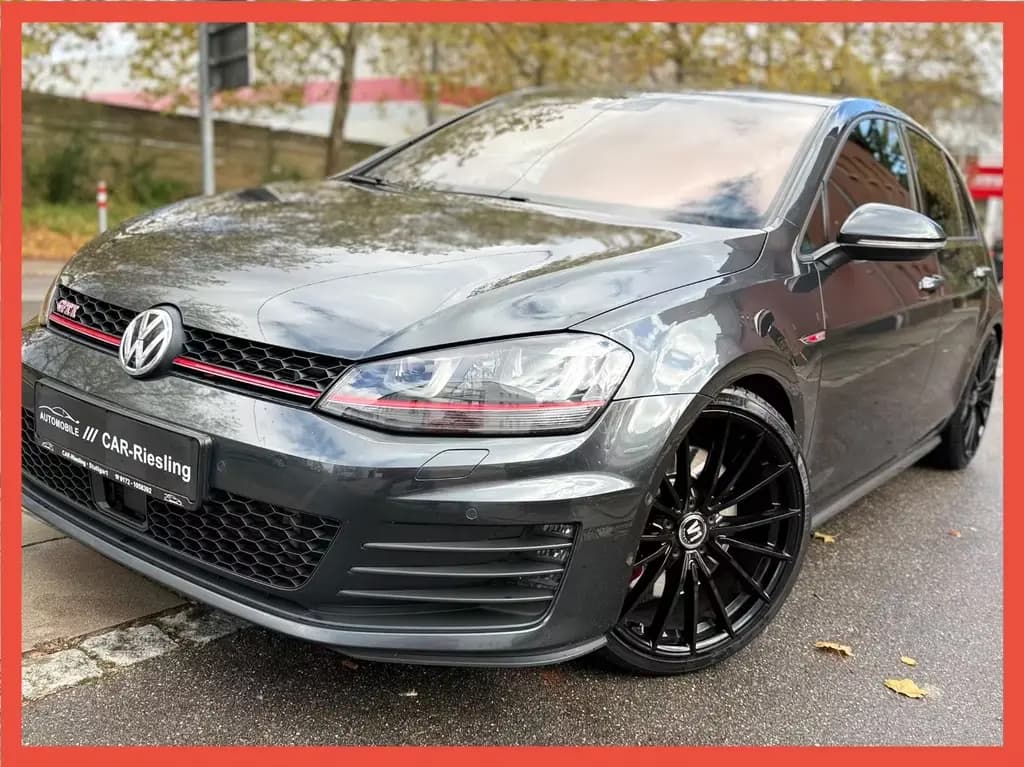 Main__Slider__Photo:Volkswagen Golf VII Lim. GTI Performance/LEDER/ACC/DAB/VOLL 09/2015-0