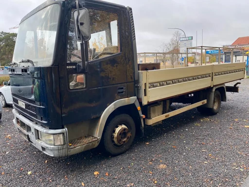 Main__Slider__Photo:Iveco Andere WENIG KM!! KLIMA TÜV NEU!!! 10/1992-0