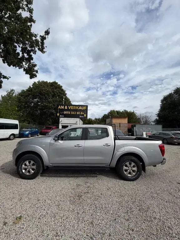 Main__Slider__Photo:Nissan Navara *TÜV NEU*4x4*KLIMA*DOUBLECAB* 10/2016-1