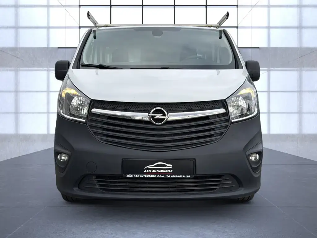 Main__Slider__Photo:Opel Vivaro B Kasten L1H1  2,9t+SORTIMO+NAVI+PDC+1.H 03/2018-1