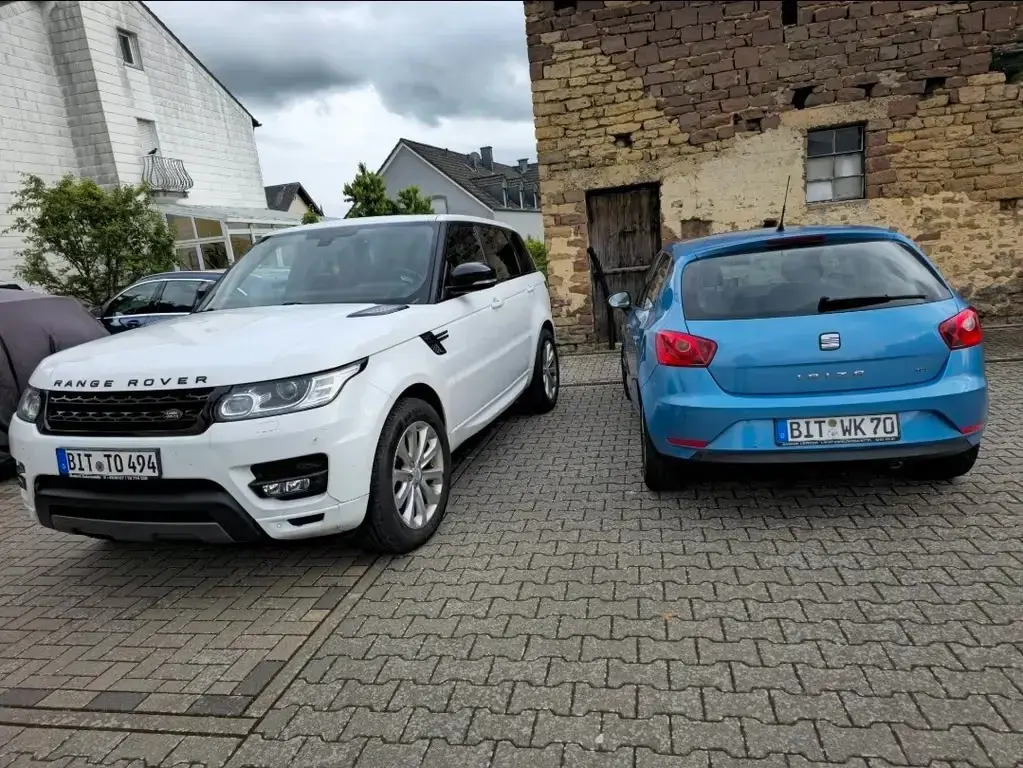 Main__Slider__Photo:Land Rover Range Rover Sport 3.0 TDV6 HSE HSE 02/2016-1