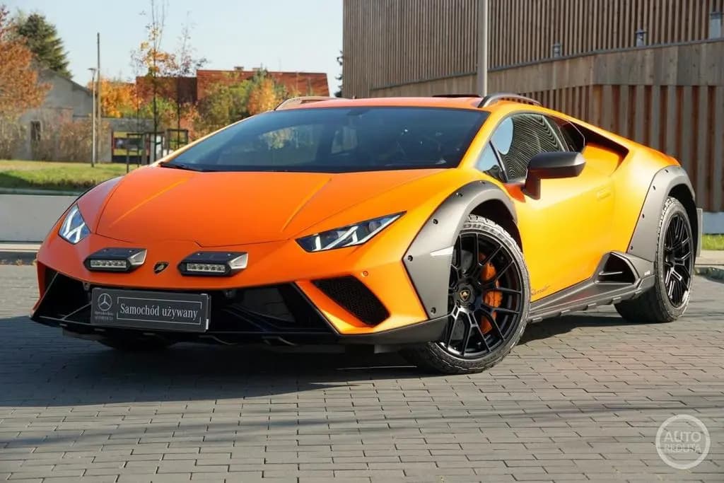 Main__Slider__Photo:Lamborghini Huracán Sterrato 1 of 1499 Keramik 03/2024-0