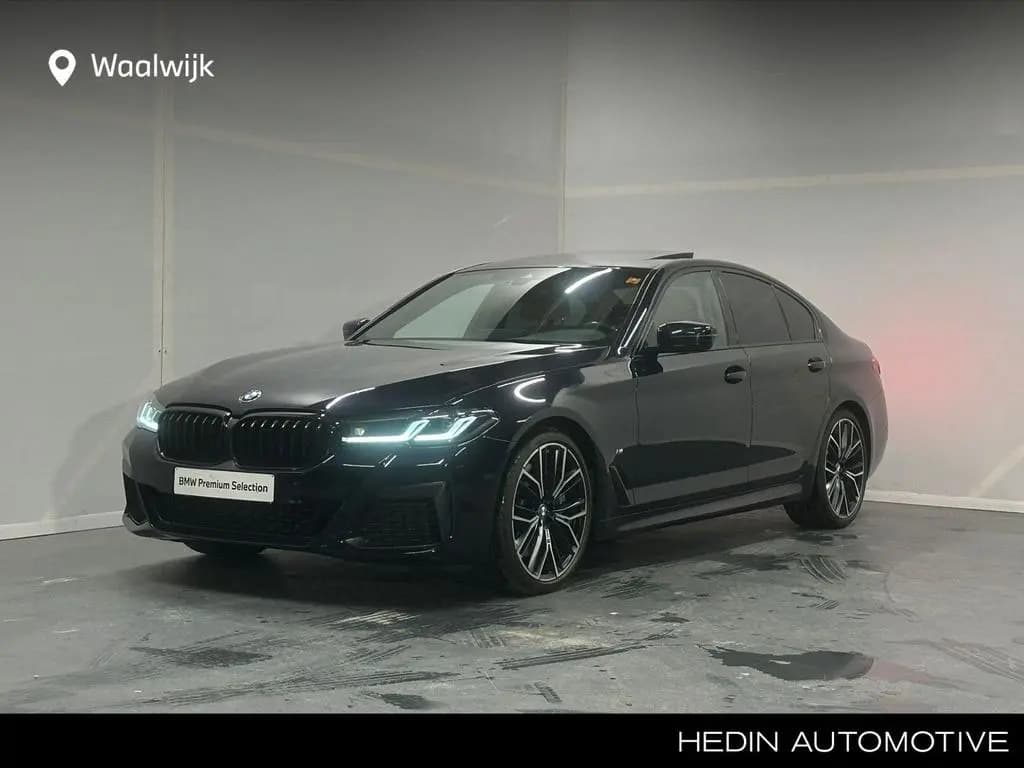 Main__Slider__Photo:BMW 5 Series 540 5-serie 540i High Executive Edition 01/2021-0