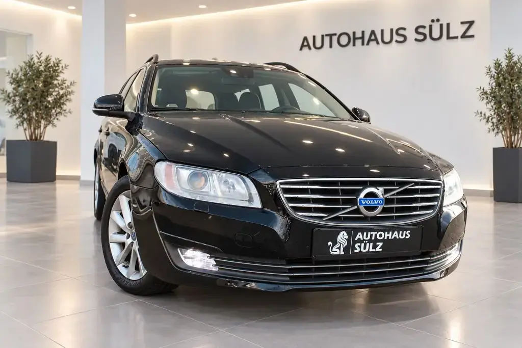 Main__Slider__Photo:Volvo V70 D4 Momentum /SHZ/Leder/Tempomat 05/2015-1