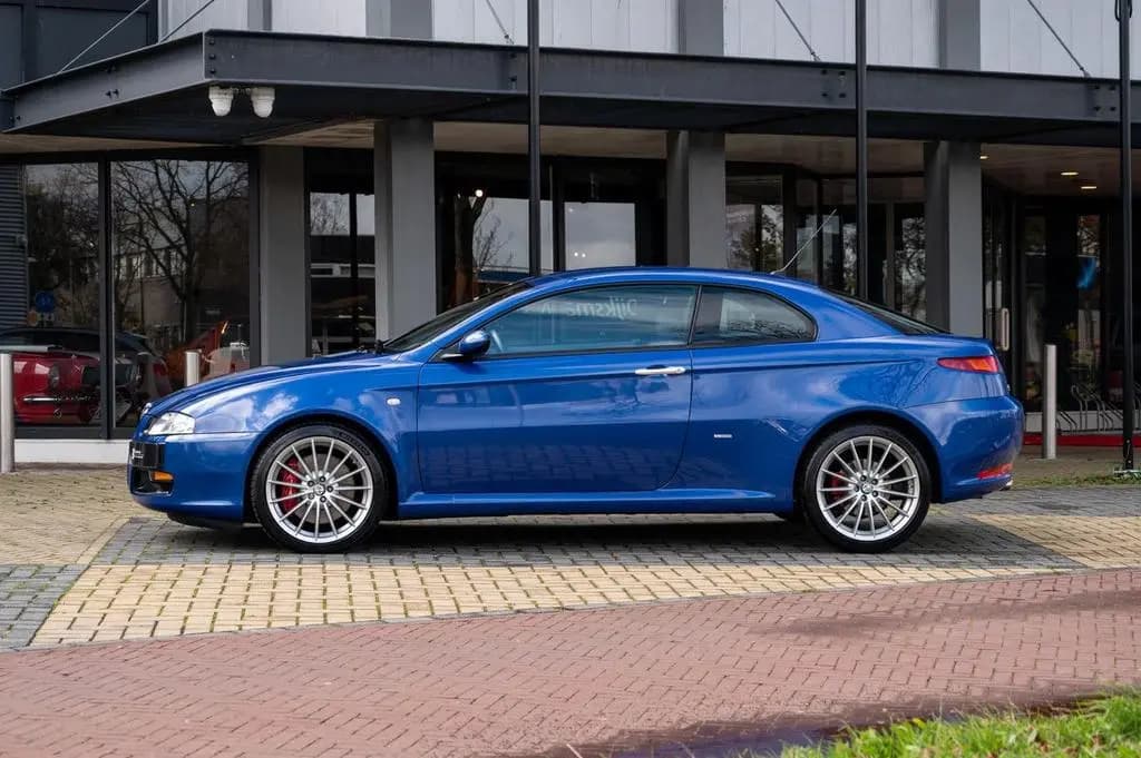 Main__Slider__Photo:Alfa Romeo GT 3.2 V6 24V 06/2004-0