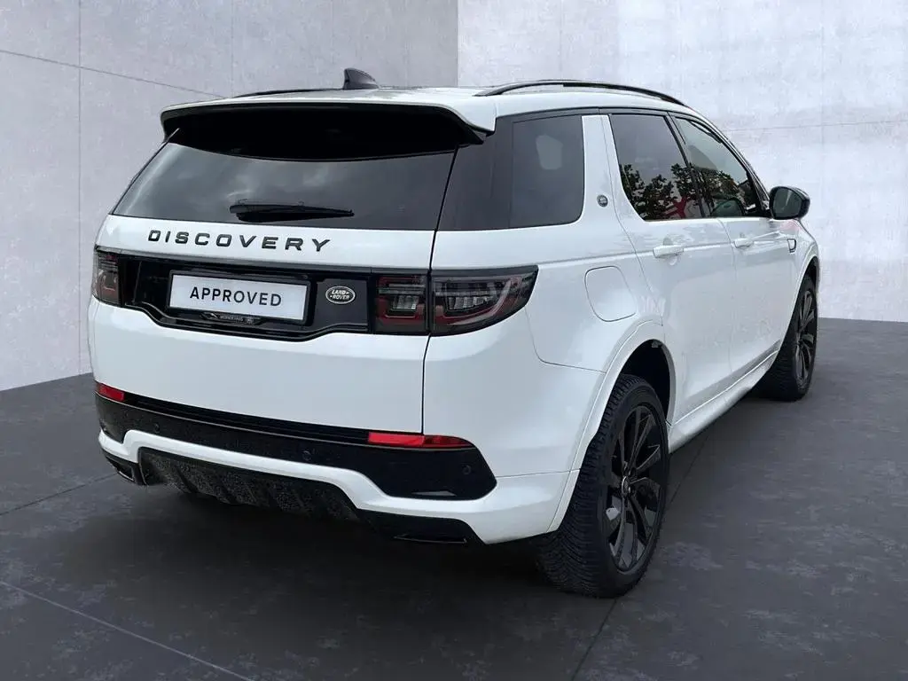 Main__Slider__Photo:Land Rover Discovery Sport D200 R-Dynamic SE 09/2023-1