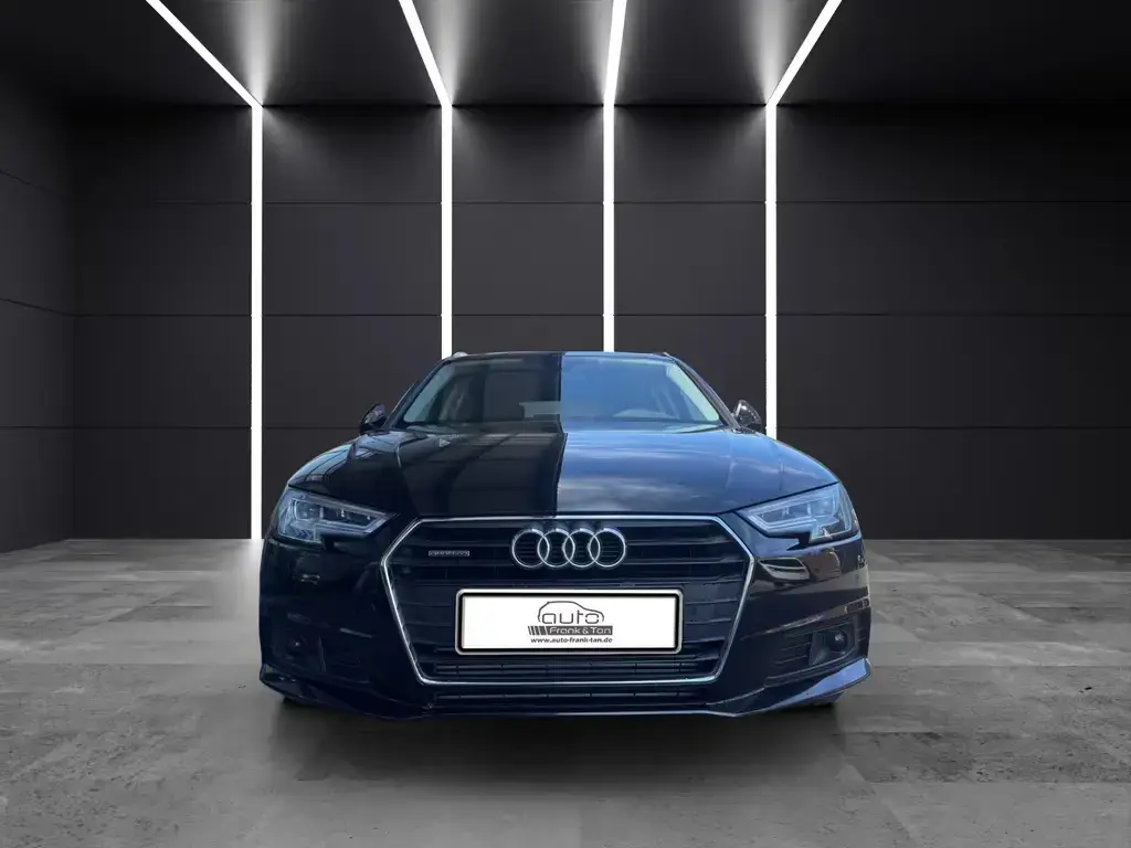 Main__Slider__Photo:Audi A4 Avant*Quattro*Apple CarPlay*Navi*AHK*Sport* 08/2019-1
