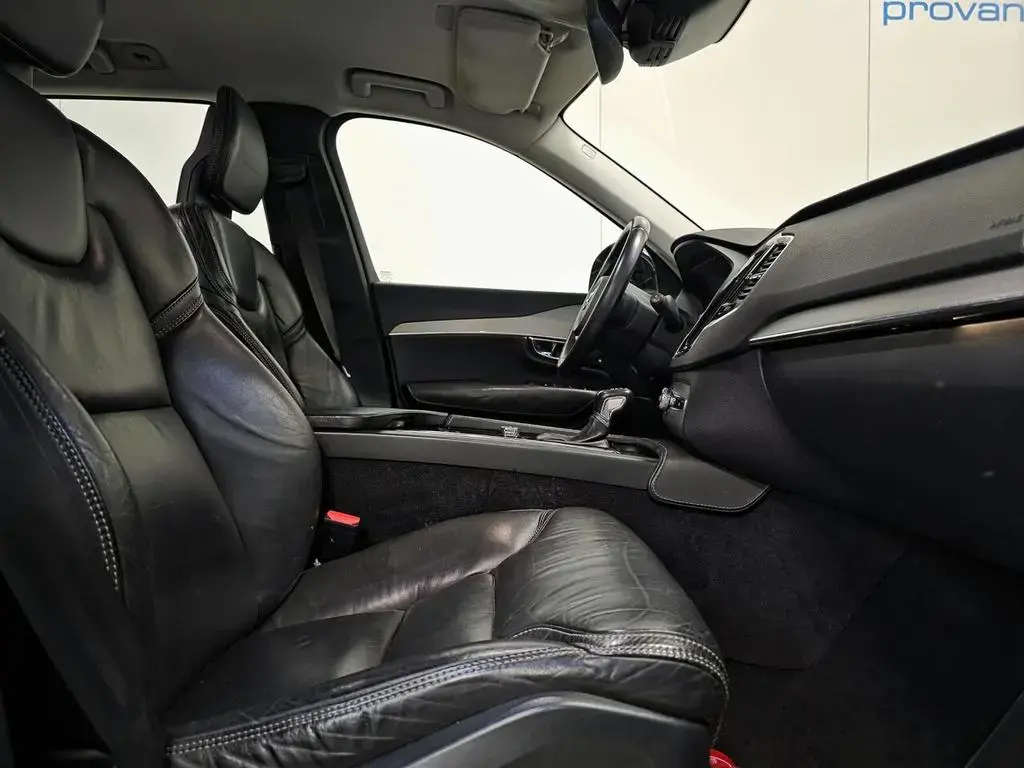 Main__Slider__Photo:Volvo XC90 2.0 D5 AWD Autom. - Inscription - 7pl - GPS 12/2015-1