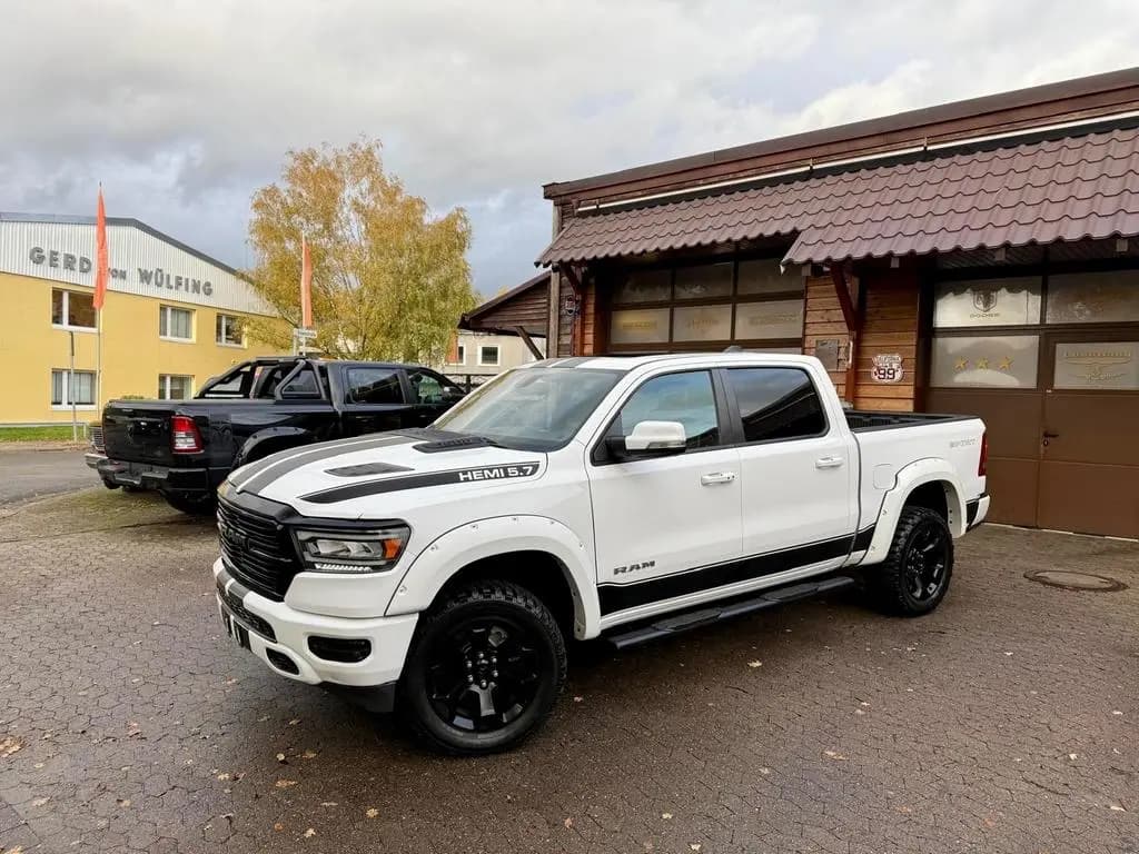 Main__Slider__Photo:Dodge RAM LARAMI*SPORT*12"RADIO*PANO*OFFROAD*BÜGEL*GARANTI 12/2020-0
