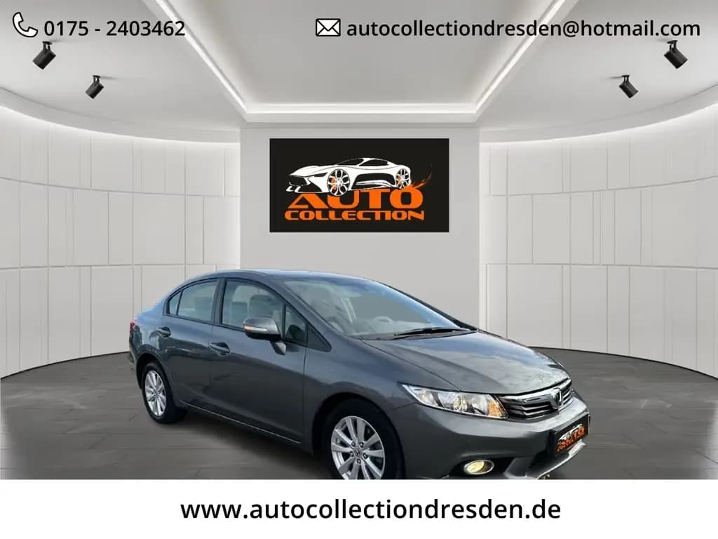 Main__Slider__Photo:Honda Civic Comfort  1,8 Ltr.-104 kW i-VTEC KAT Limo 04/2013-0