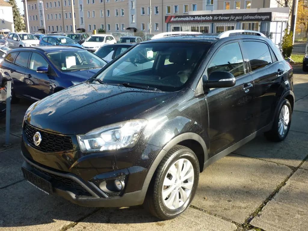 Main__Slider__Photo:Ssangyong Korando 2.2 Diesel e-XDi 220 Sapphire 4WD 05/2016-0