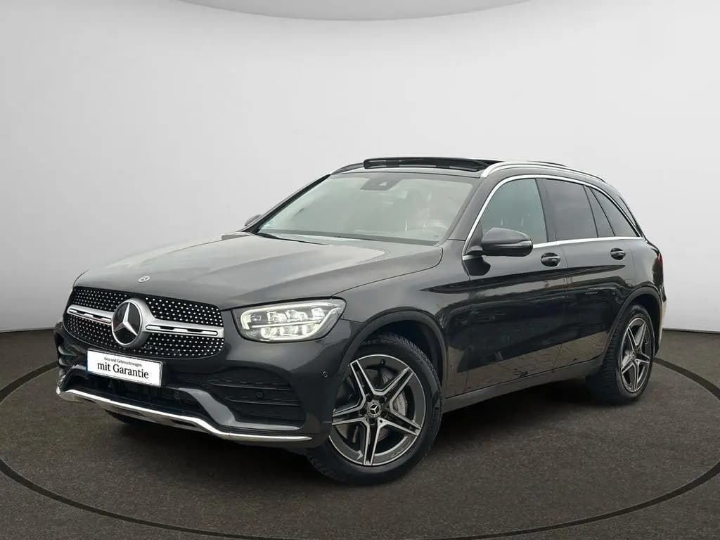 Main__Slider__Photo:Mercedes-Benz GLC 200 GLC -Klasse 200 4Matic AMG Line Schiebe/ 01/2020-0