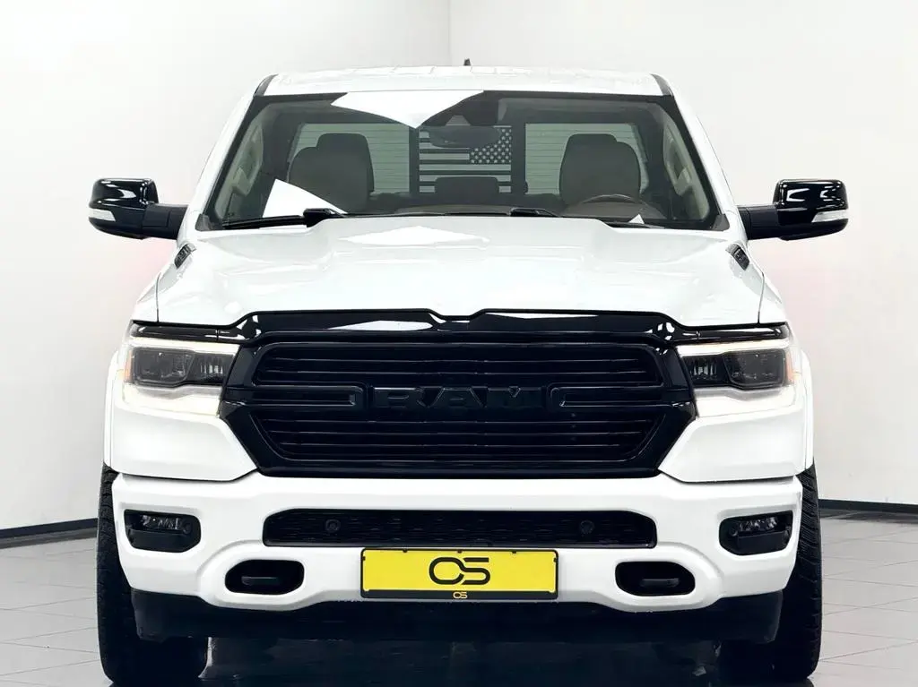 Main__Slider__Photo:Dodge RAM 5.7 V8 HEMI Laramie*Perl Weiss*12"Display 01/2021-1
