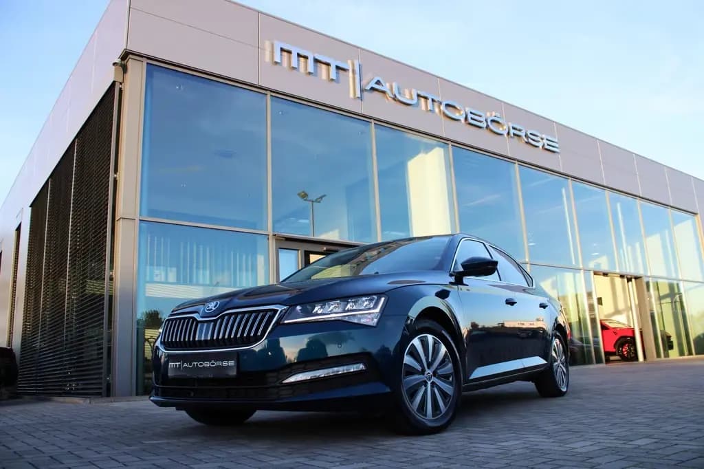 Main__Slider__Photo:Skoda Superb Lim. 2.0 TSI DSG Ambition/Amundsen/Led´s 02/2022-0