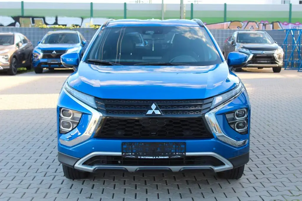 Main__Slider__Photo:Mitsubishi Eclipse Cross 2.4 Plus 4WD 05/2022-1