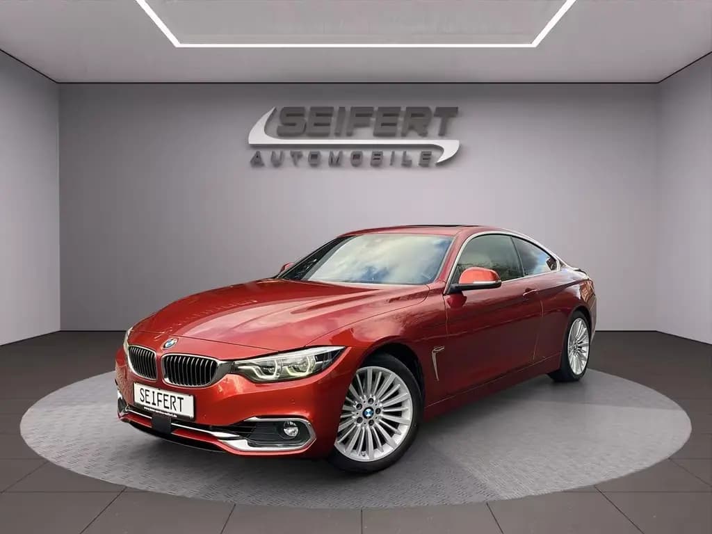 Main__Slider__Photo:BMW 4 Series d Coupé Luxury Line/HUD/Glasdach/Harman/ 08/2018-0