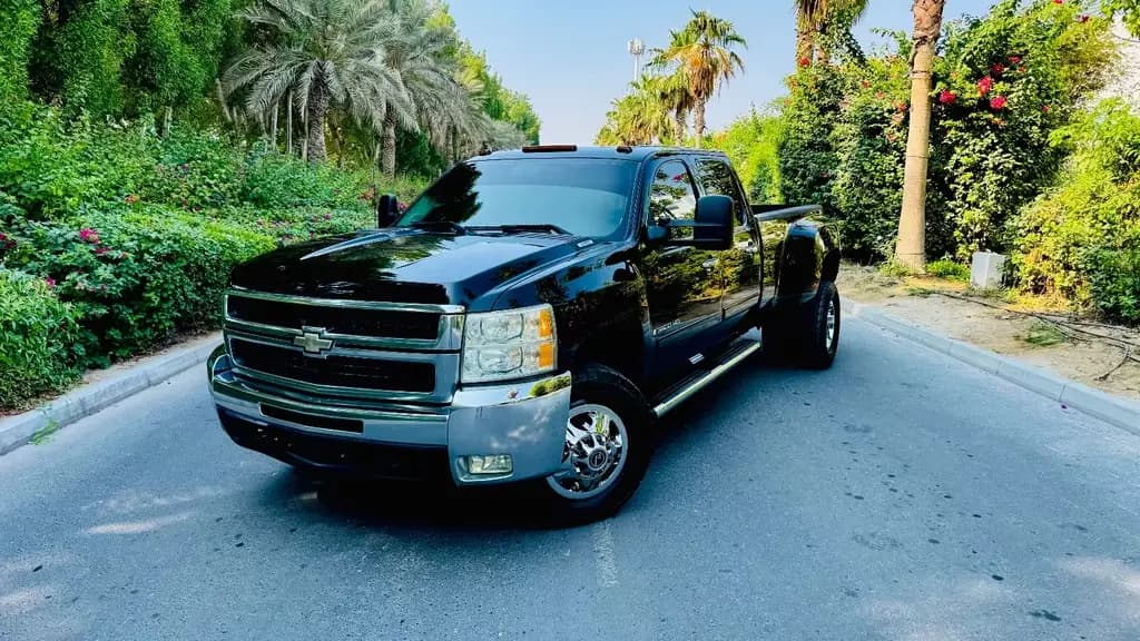 Main__Slider__Photo:Chevrolet Silverado 3500HD*V8*LUFT*4X4*LEDER*NAVI*AHK*1HAND*CARFAX 12/2009-0