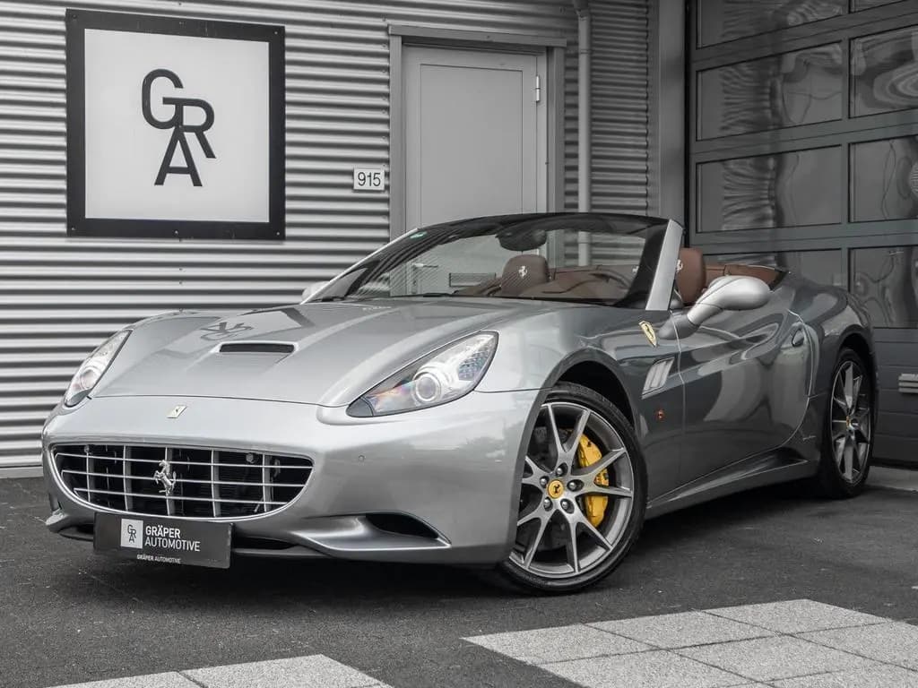 Main__Slider__Photo:Ferrari California 4.3 V8 HELE | Keramisch | sitzheizung 03/2013-0