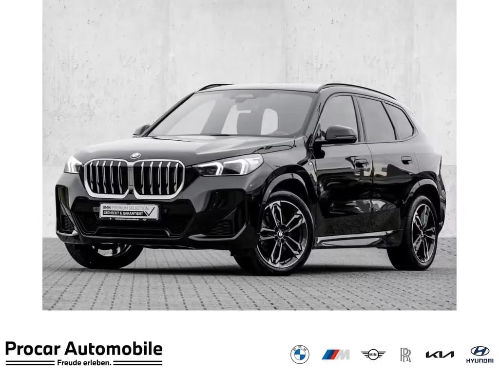Main__Slider__Photo:BMW X1 xDrive23d M SPORT+H/K+HuD+PANO+DA PROF+360° 11/2022-0