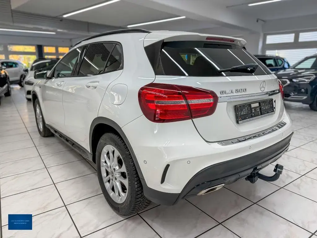 Main__Slider__Photo:Mercedes-Benz GLA-Class 200 AMG Line*Night*Kamera*Off-Road*LED*AHK 03/2018-1