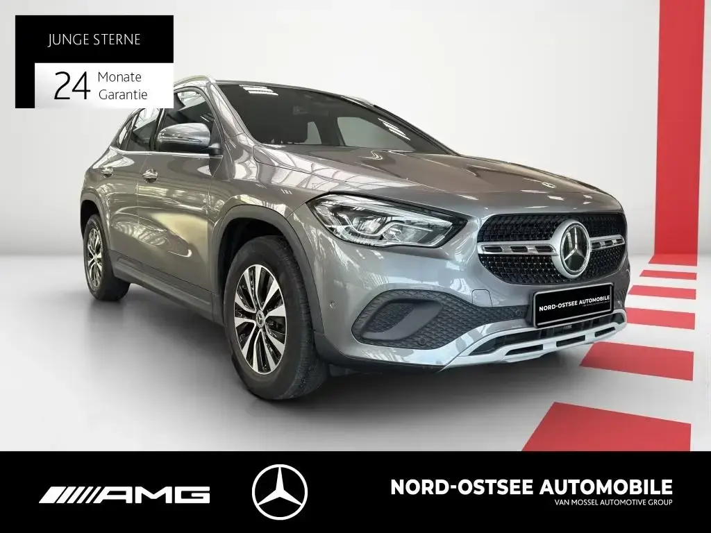 Main__Slider__Photo:Mercedes-Benz GLA-Class 200 d 4M STYLE DISTRONIC LED KAMERA NAVI SHZ 06/2022-1