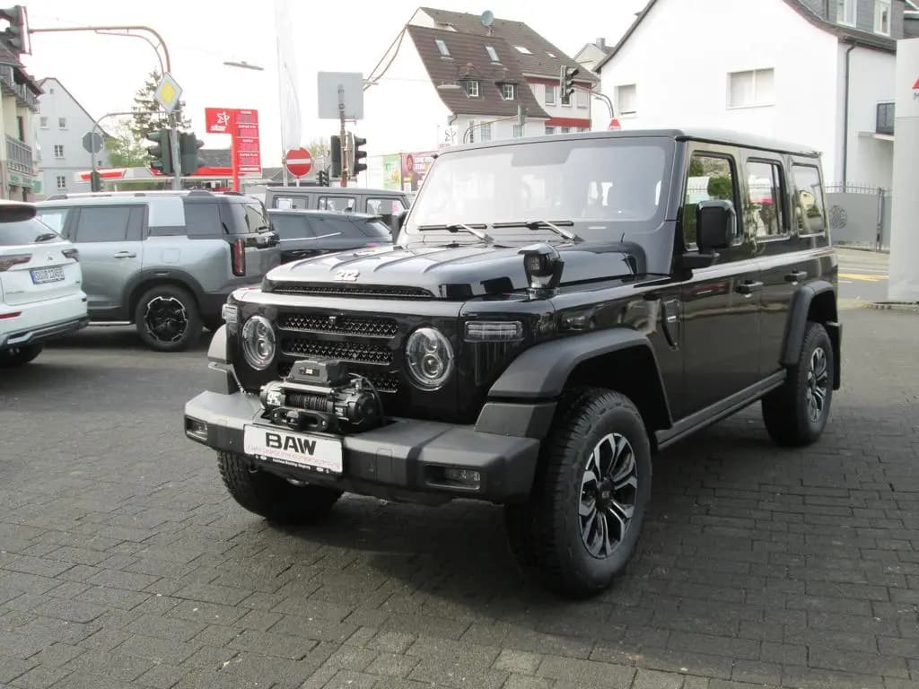 Main__Slider__Photo:BAW 212 , 2,0 TCI 4WD null-0