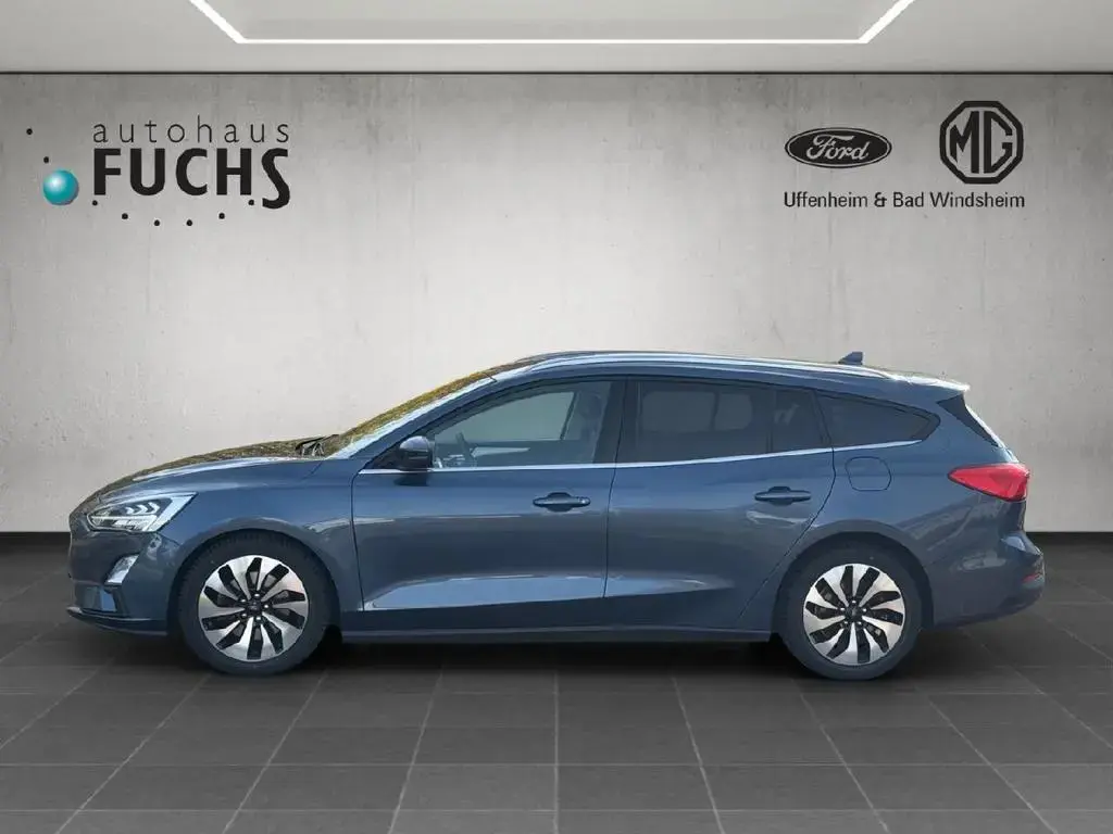Main__Slider__Photo:Ford Focus Turnier Cool & Connect 03/2019-1