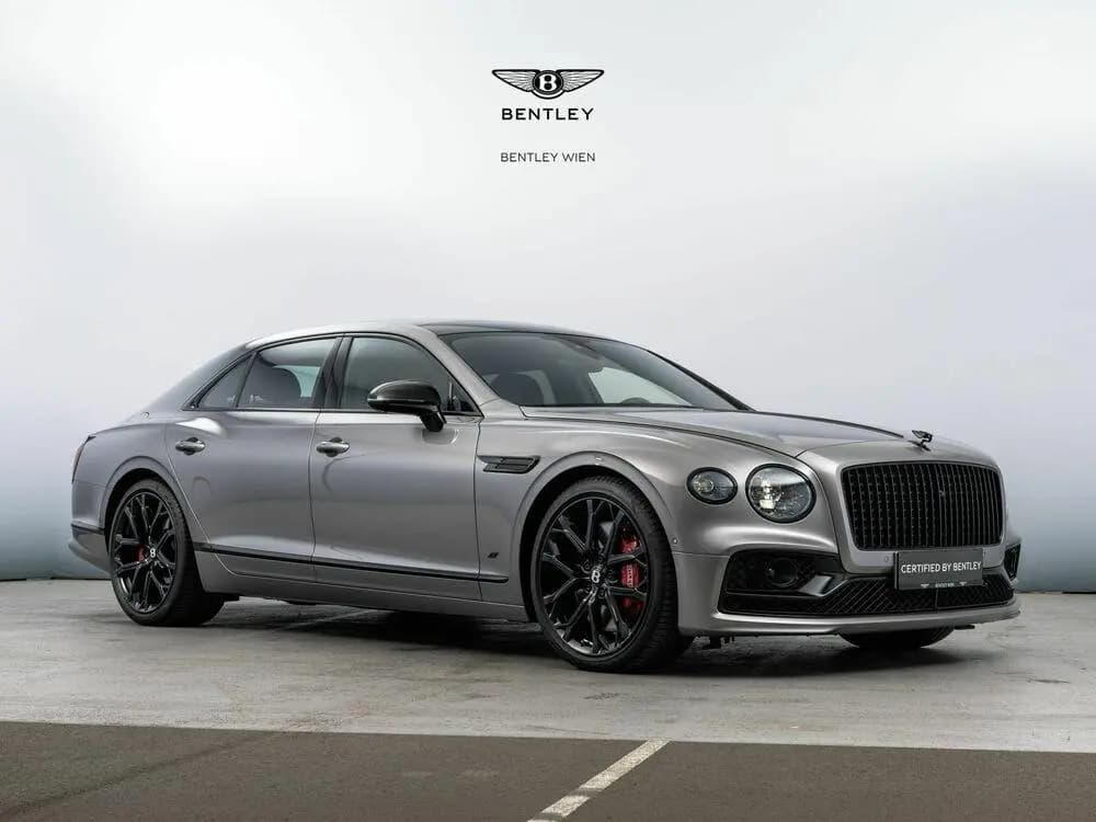 Main__Slider__Photo:Bentley Flying Spur S V8 03/2024-0
