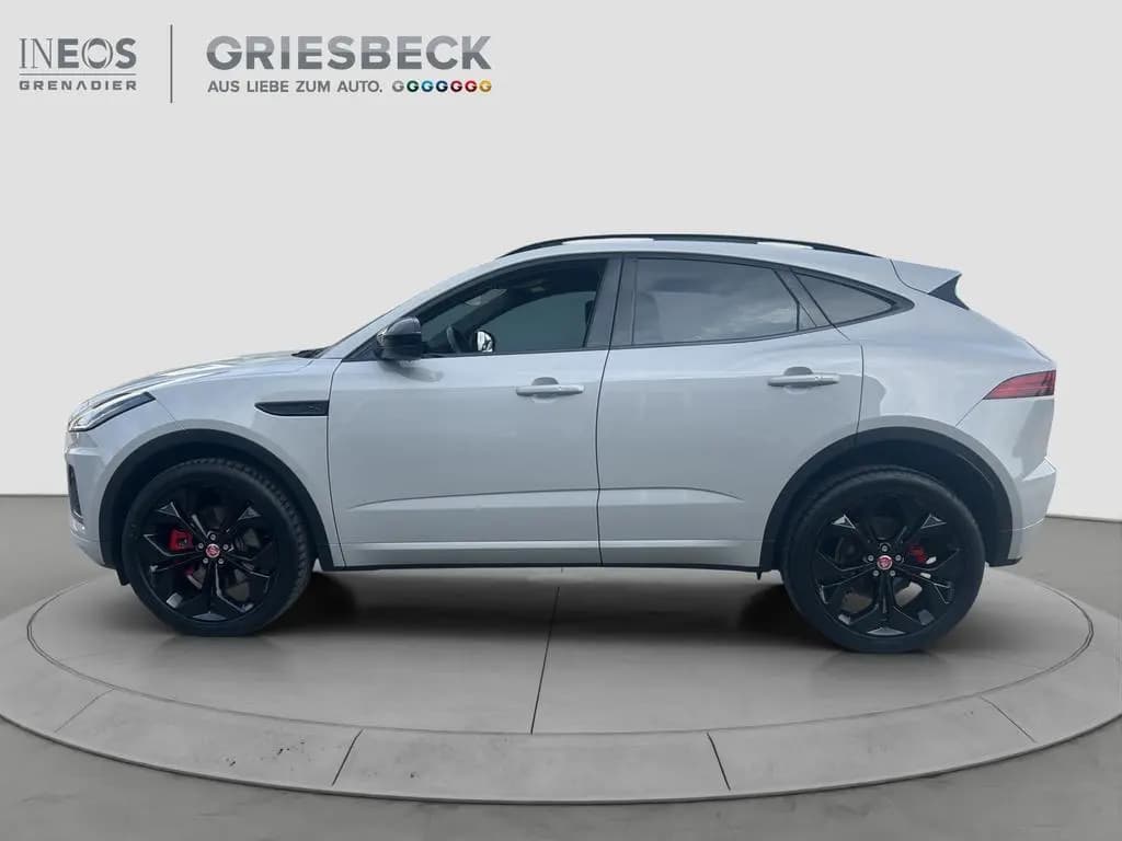 Main__Slider__Photo:Jaguar E-Pace D200 R-Dynamic LED*ACC*KEYLESS*PANO*WinP* 03/2022-0