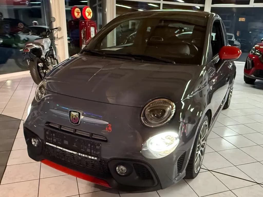 Main__Slider__Photo:Abarth 500 595 Abarth 04/2017-0