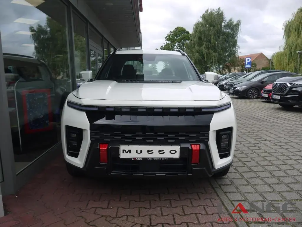 Main__Slider__Photo:KGM Musso EV AT Core AWD Wärmepumpe Apple CarPlay Rü 01/2026-1