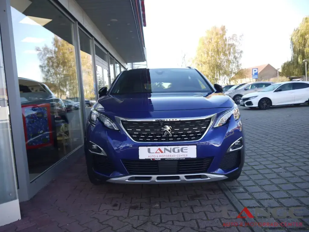 Main__Slider__Photo:Peugeot 3008 Allure El. Panodach Navi Digitales Cockpit 07/2018-1
