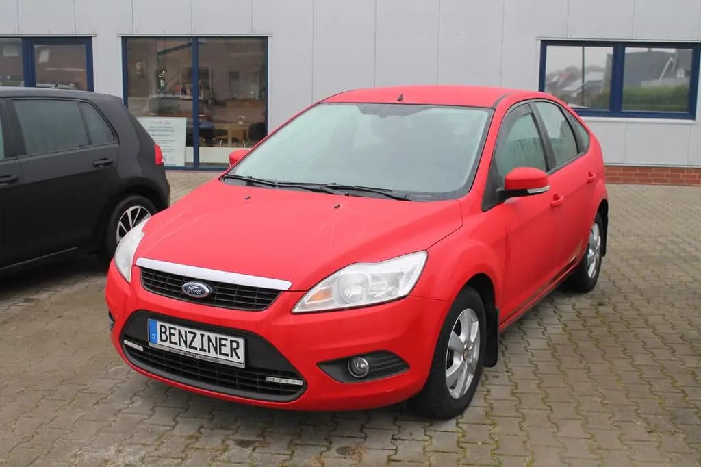Main__Slider__Photo:Ford Focus Lim Wartung/ZahnriemenNEU 09/2009-0