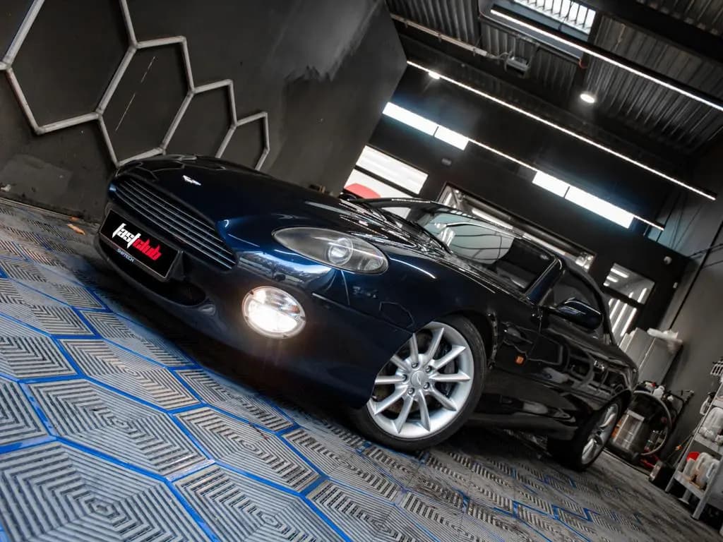 Main__Slider__Photo:Aston Martin DB7 Vantage Volante Vantage V12 6.0L 420CV AUTOM 10/2001-0