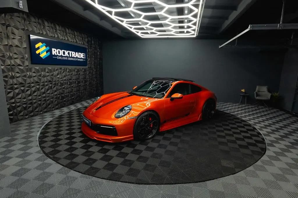 Main__Slider__Photo:Porsche 992 911 Carrera 4 S TECHART AKRAPOVIC 111 Punkte 09/2020-0