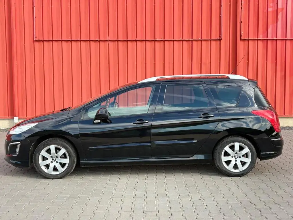 Main__Slider__Photo:Peugeot 308 SW 1.6 Active Garantie Pano Klima PDC ALU 10/2012-1
