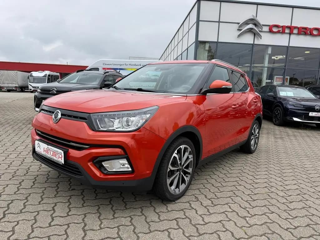 Main__Slider__Photo:Ssangyong Tivoli Quartz 4x2 12/2019-0