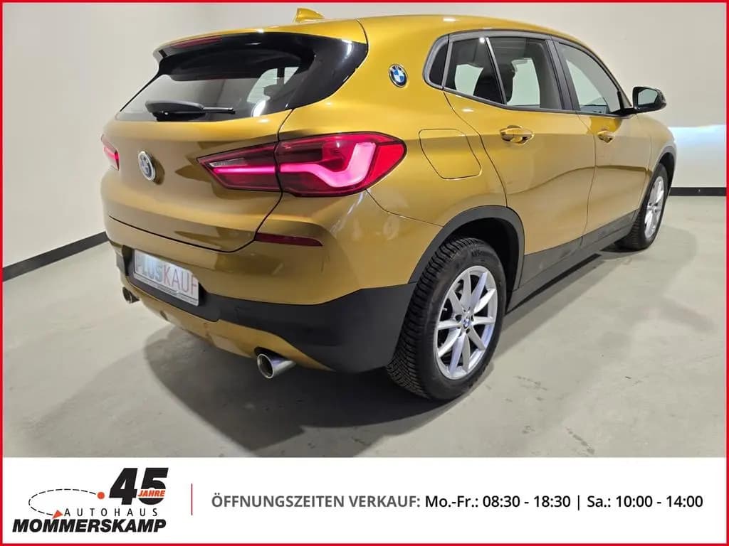 Main__Slider__Photo:BMW X2 sDrive 20 i Advantage+Automatik+Allwetter+PDC 10/2019-0