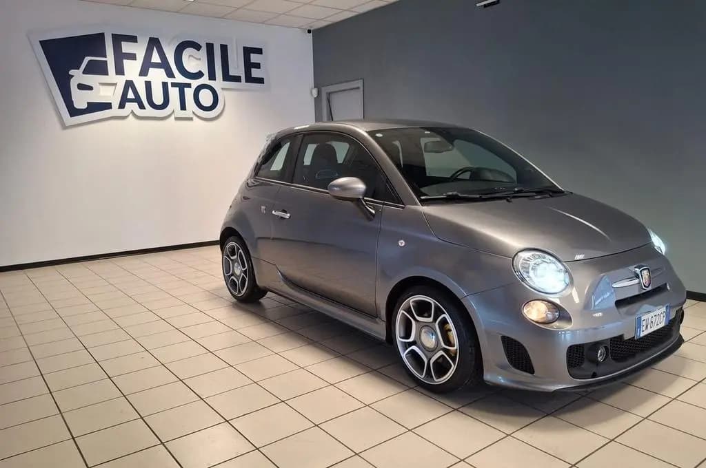 Main__Slider__Photo:Abarth 500 1.4 Turbo T-Jet Custom 06/2014-0